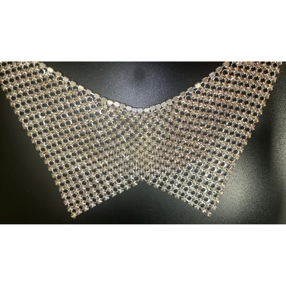 Elegant Silver Mesh Necklace‎